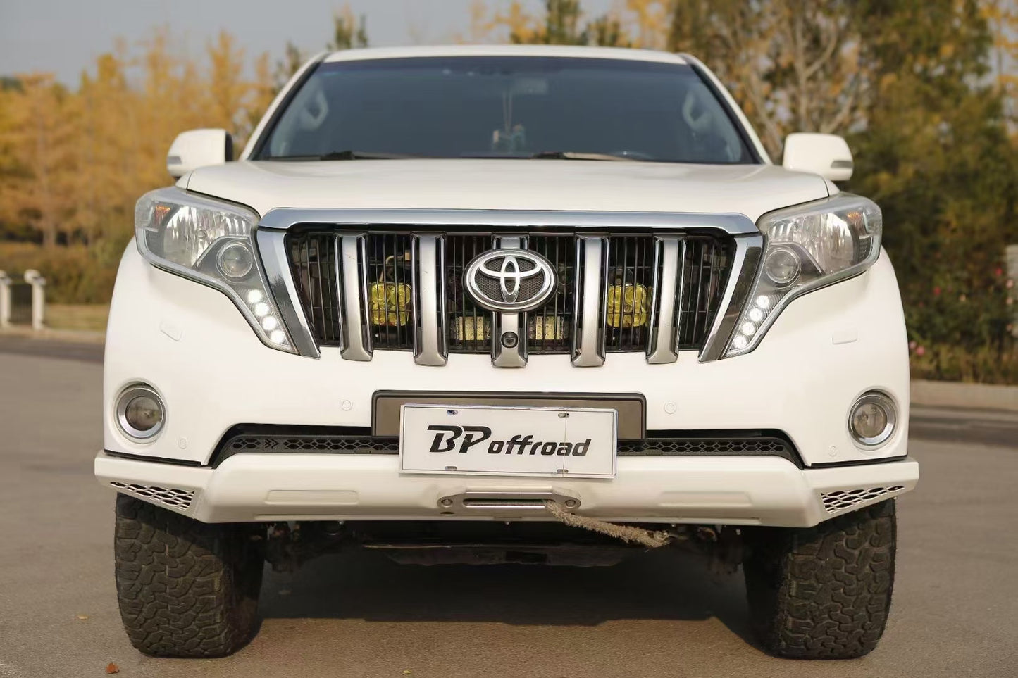 LC150 front invisible bumper 2010-2017 white