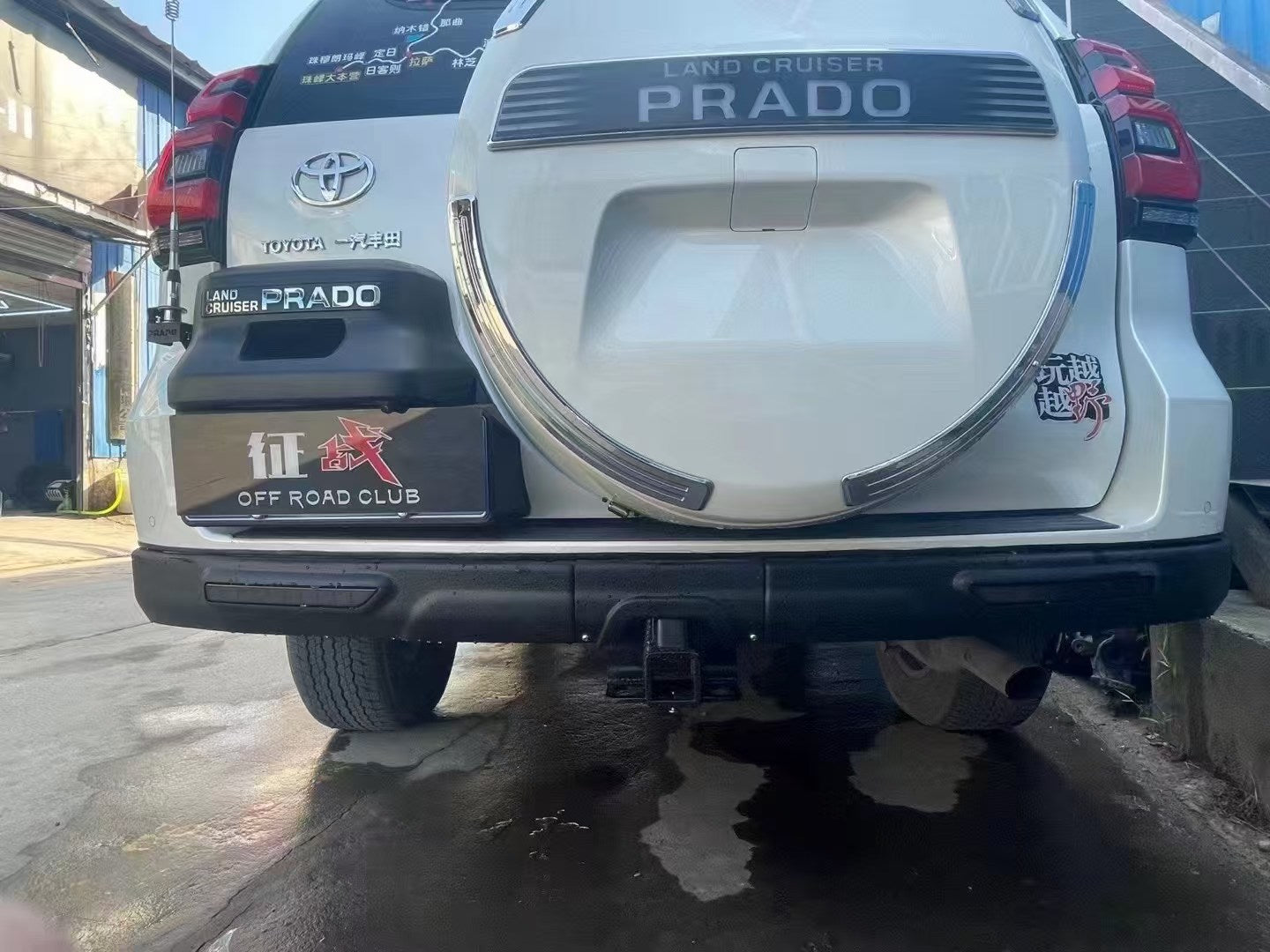 Rear Bumper For Toyota Land Cruiser LC150 2010+