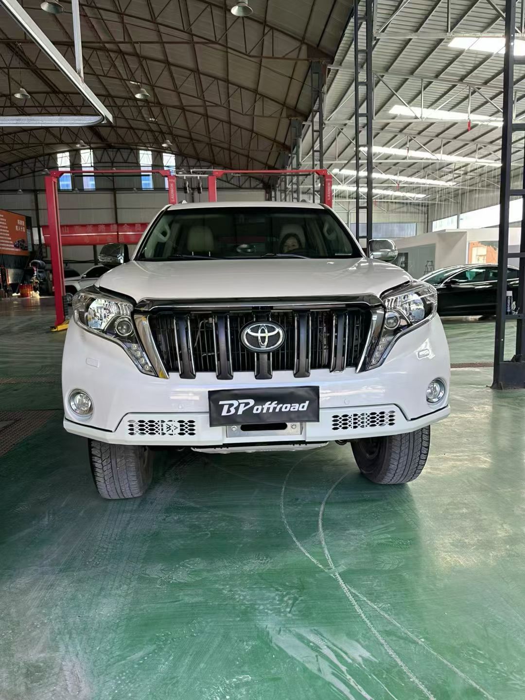 2014-2017 LC150 J150 Invisible front bumper-B white