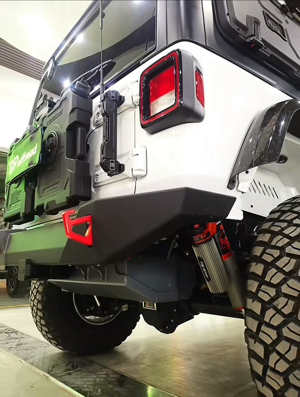 Jeep Wrangler JL rear bumper