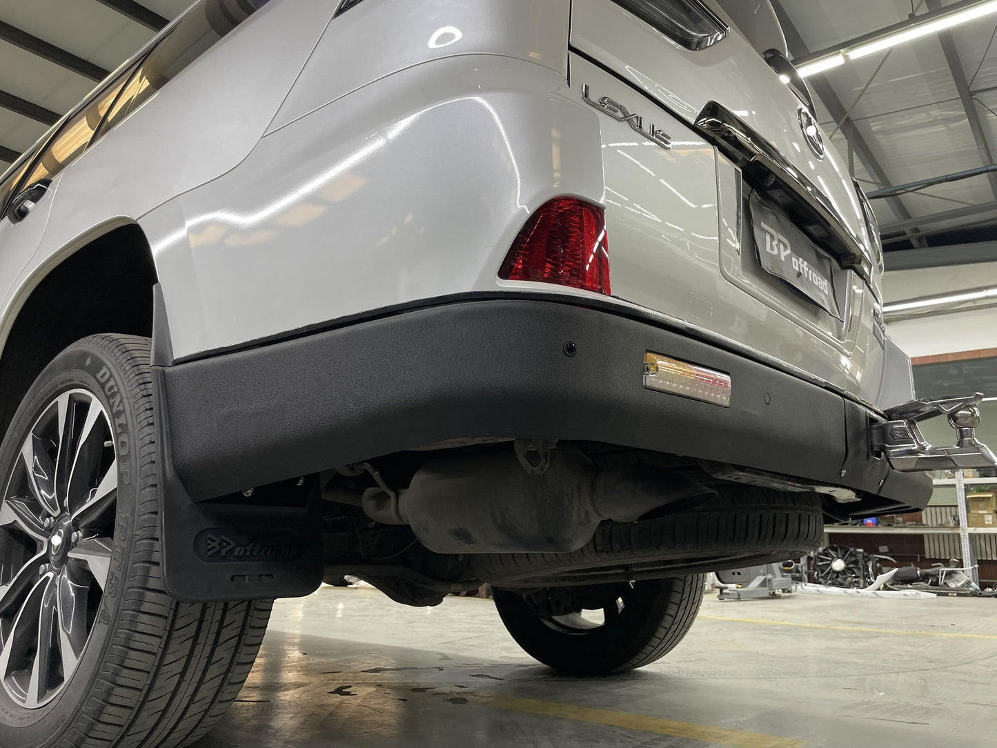 Rear Center Bumper For Lexus LX570 2016+