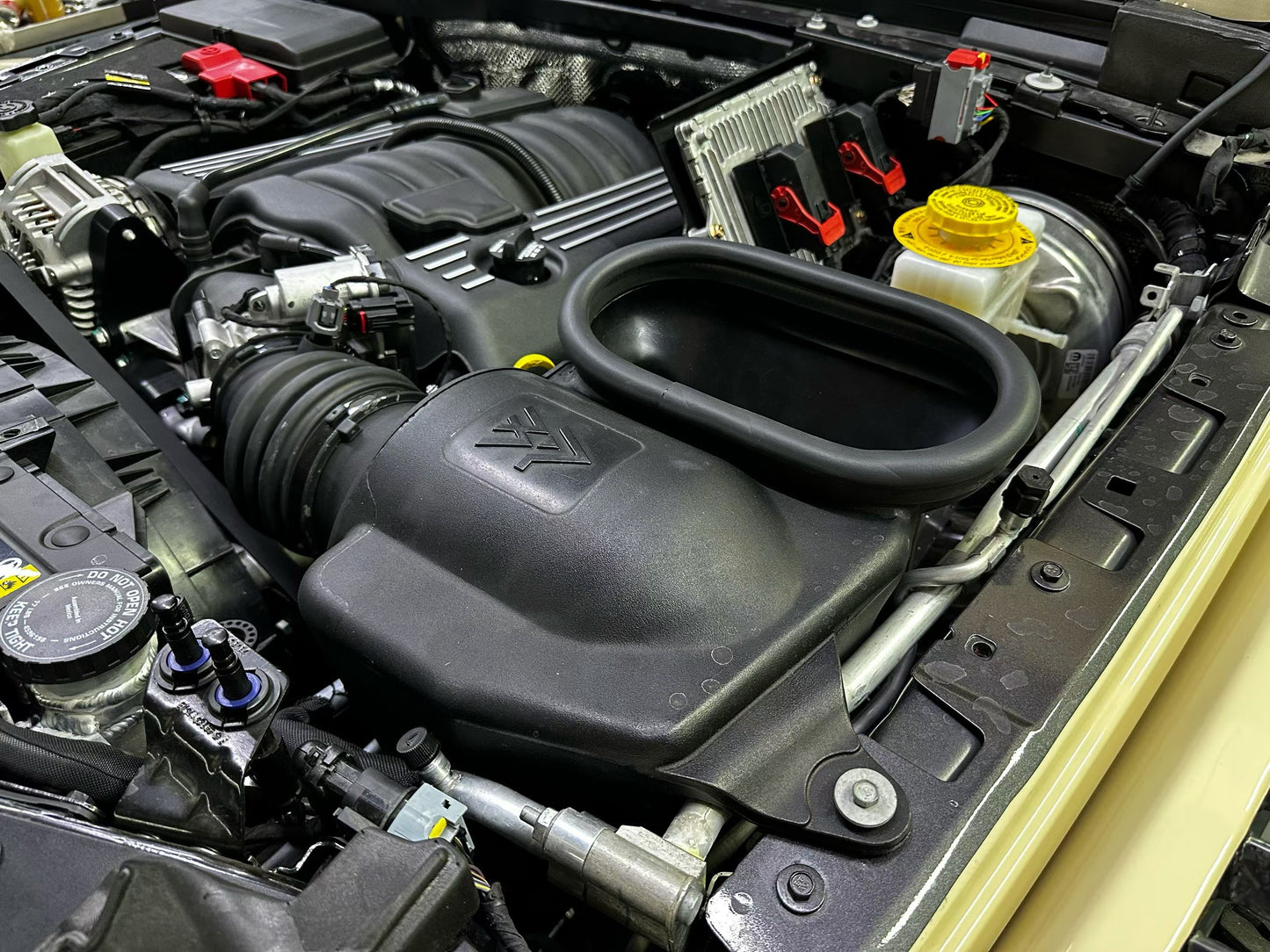 High-Flow Air Intake Box –  for HEMI 392/6.2/6.4 Performance