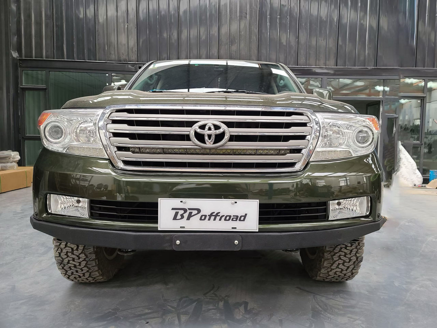 Front Bumper For Toyota Land Cruiser LC200 08-11