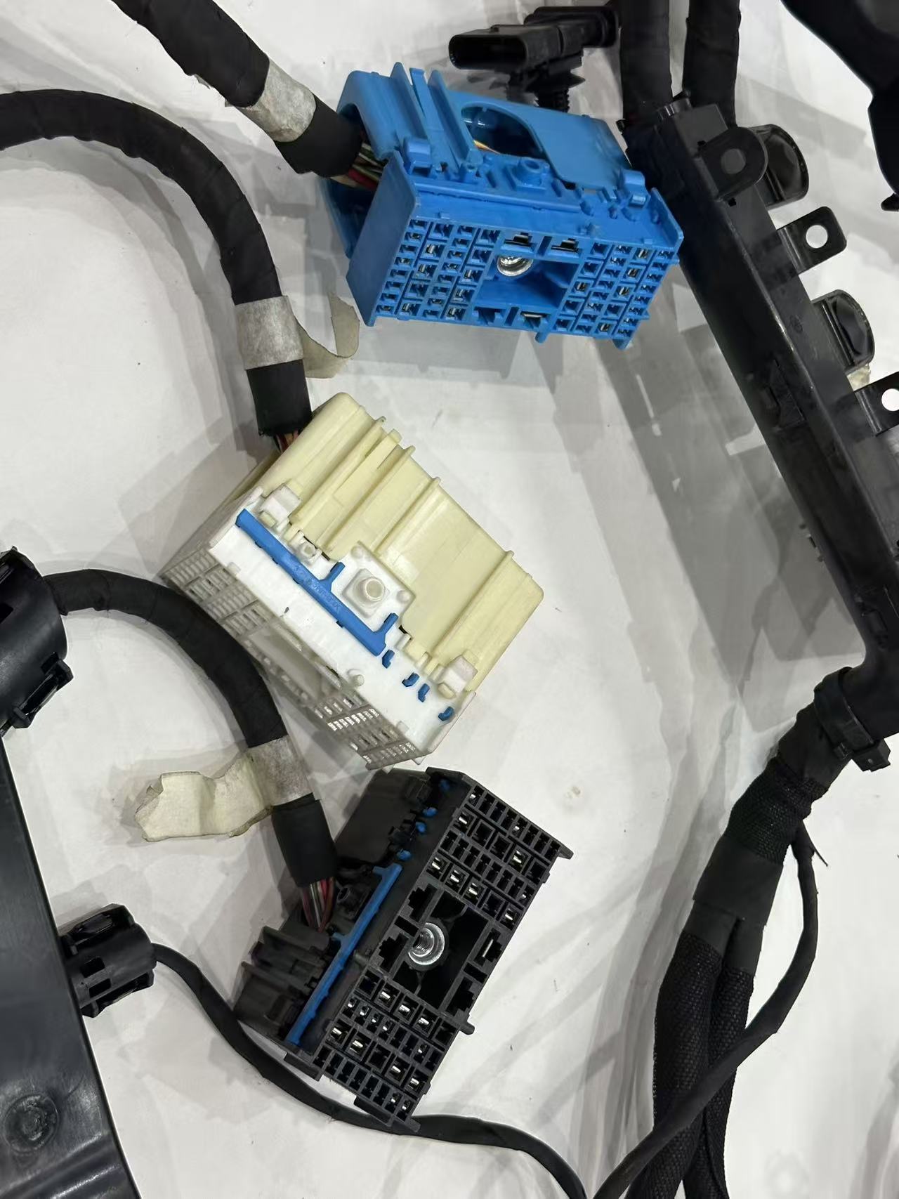 Mopar Dash Wiring Harness – OEM 68350959AD (Garage Find)