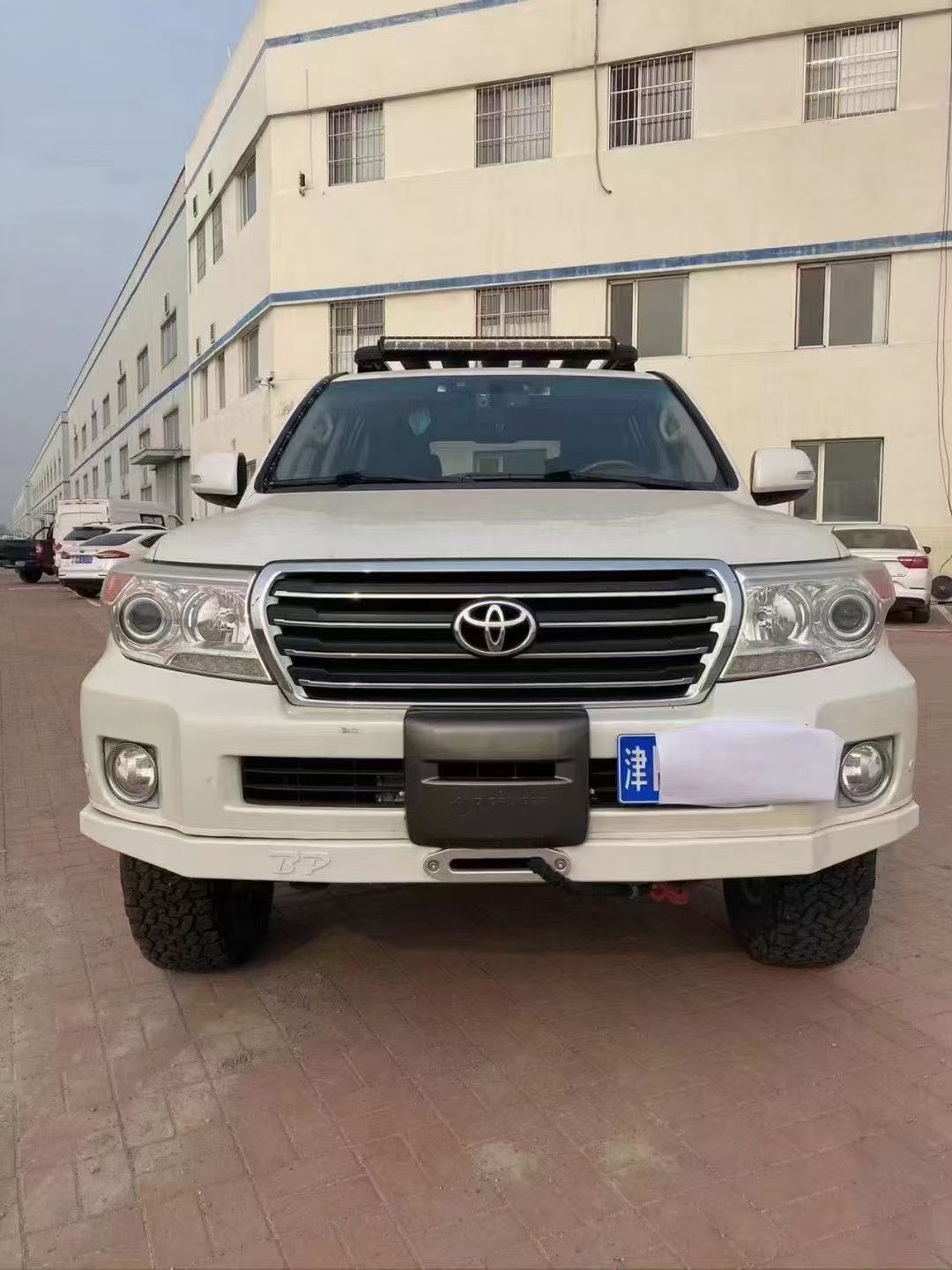 Front Bumper  For Toyota Land Cruiser LC200 12-15