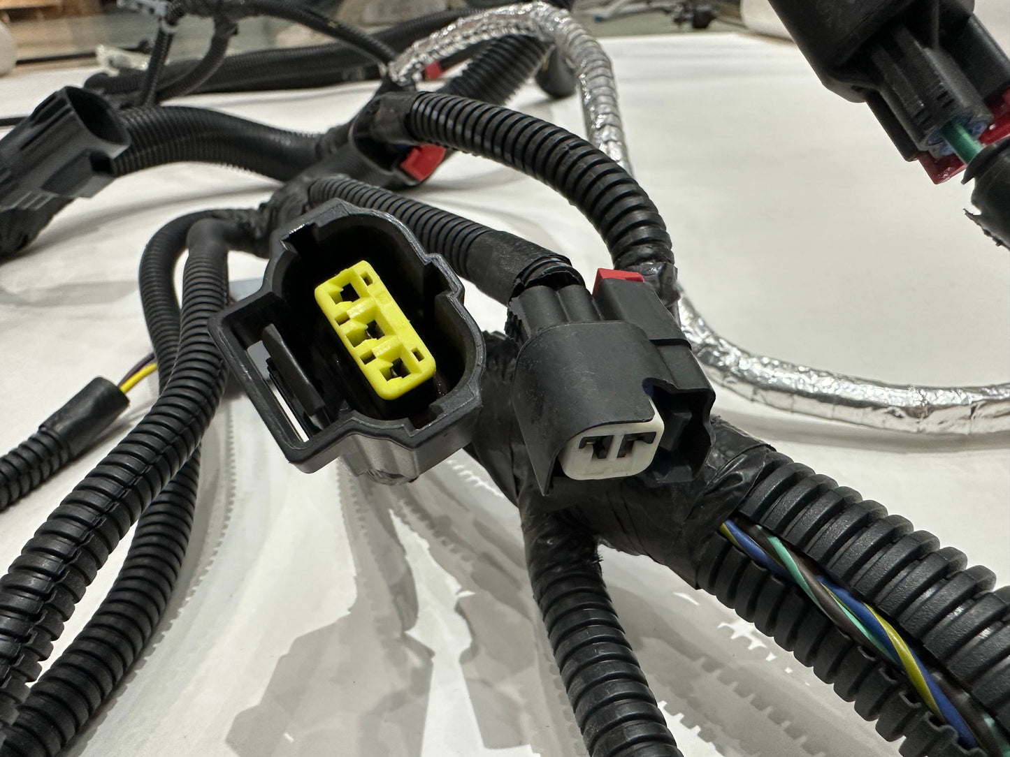 AEV Wiring Harness for Jeep JK 3.6/3.0 to 5.7/6.4 Engine Swap – OEM 30301011AD Replacement (Garage Find)