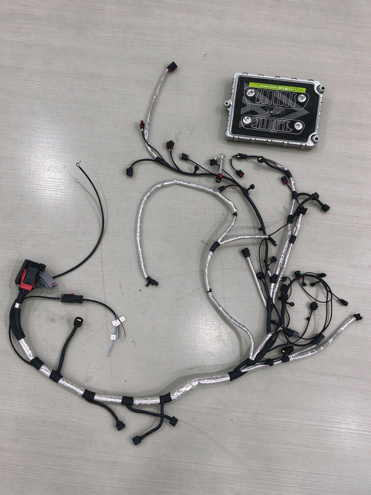 HEMI Swap ECU & Engine Wiring Harness Package for Jeep Wrangler JL / JT / JK