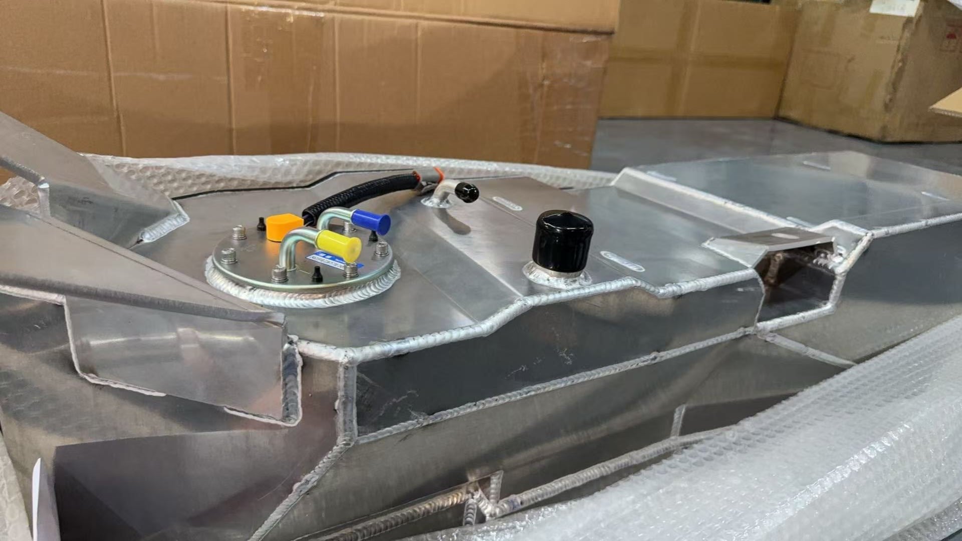 Jeep Wrangler JL 2.0/3.6  auxiliary fuel tank