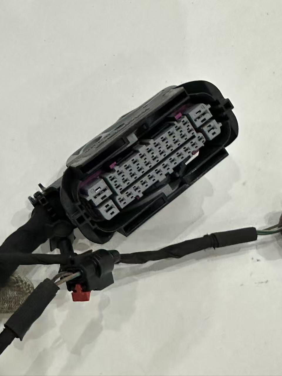 Mopar Dash Wiring Harness – OEM 68350959AD (Garage Find)